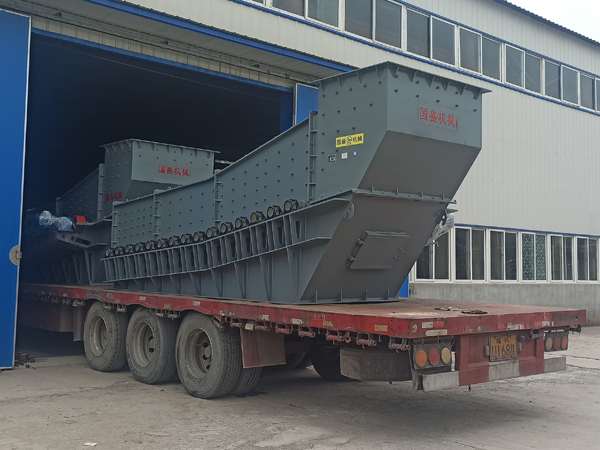 滾軸篩機械圖紙